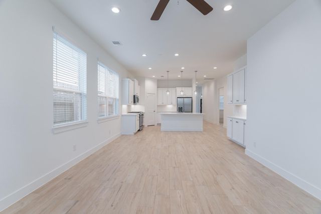 10747 Pine Pink, Conroe, TX 77385