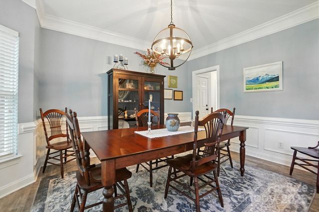 10219 Windtree Lane, Charlotte, NC 28215