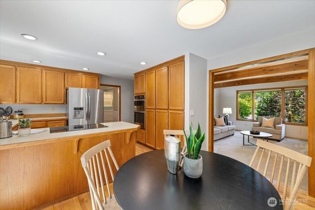 20315 NE 39th Street, Sammamish, WA 98074