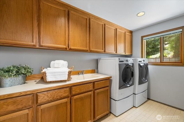 20315 NE 39th Street, Sammamish, WA 98074