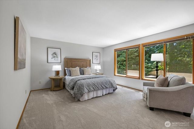 20315 NE 39th Street, Sammamish, WA 98074