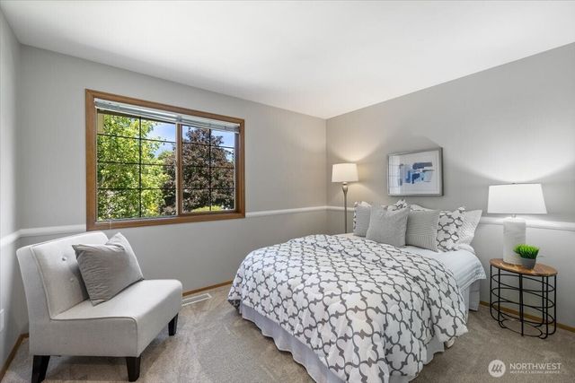 20315 NE 39th Street, Sammamish, WA 98074