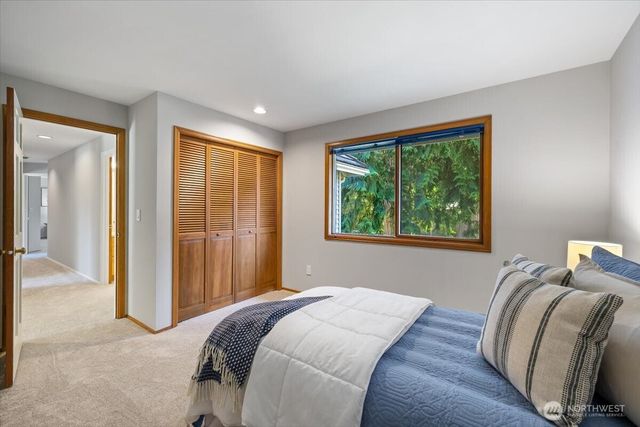 20315 NE 39th Street, Sammamish, WA 98074