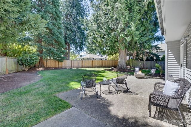 20315 NE 39th Street, Sammamish, WA 98074