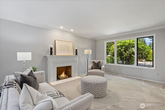 20315 NE 39th Street, Sammamish, WA 98074