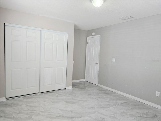 1617 E IDELL STREET, Tampa, FL 33604