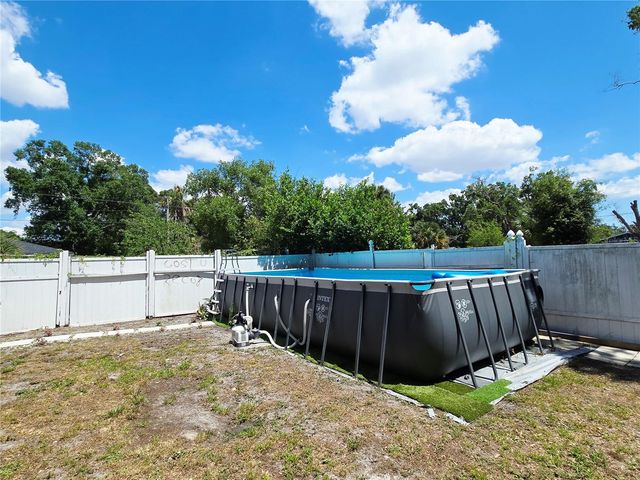 1617 E IDELL STREET, Tampa, FL 33604