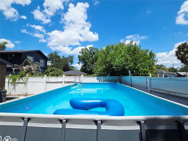 1617 E IDELL STREET, Tampa, FL 33604