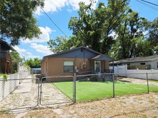 1617 E IDELL STREET, Tampa, FL 33604