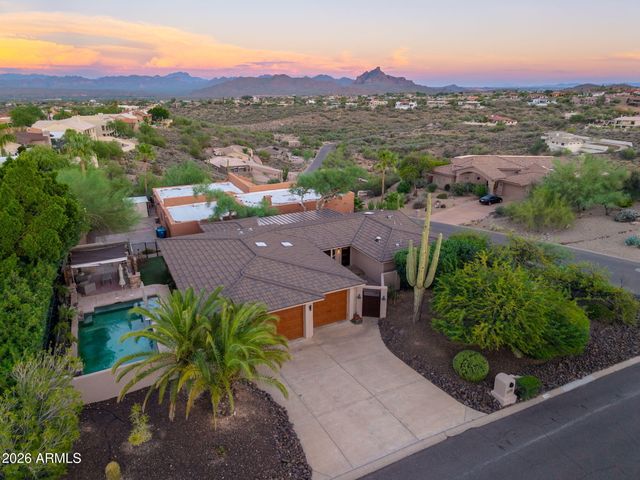 12243 N TWIN DEER Run, Fountain Hills, AZ 85268