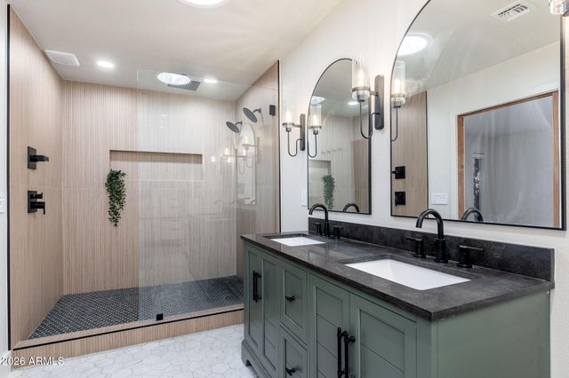12243 N TWIN DEER Run, Fountain Hills, AZ 85268