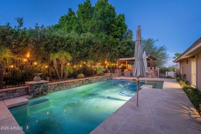 12243 N TWIN DEER Run, Fountain Hills, AZ 85268