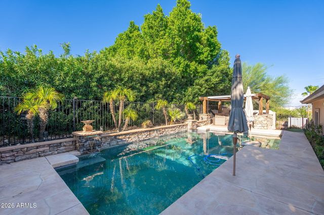 12243 N TWIN DEER Run, Fountain Hills, AZ 85268