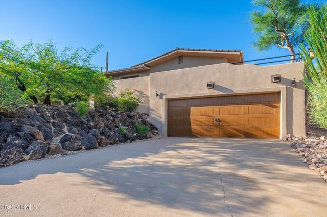 12243 N TWIN DEER Run, Fountain Hills, AZ 85268