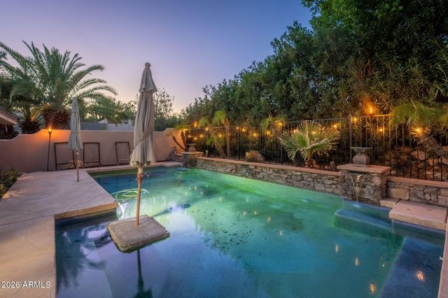 12243 N TWIN DEER Run, Fountain Hills, AZ 85268