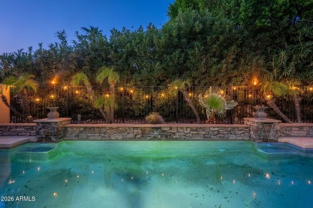 12243 N TWIN DEER Run, Fountain Hills, AZ 85268
