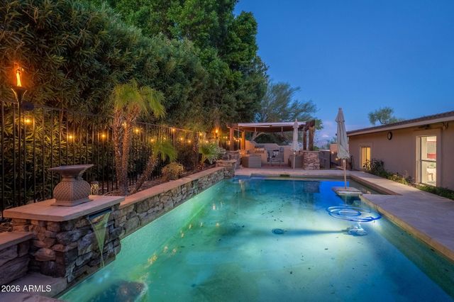 12243 N TWIN DEER Run, Fountain Hills, AZ 85268