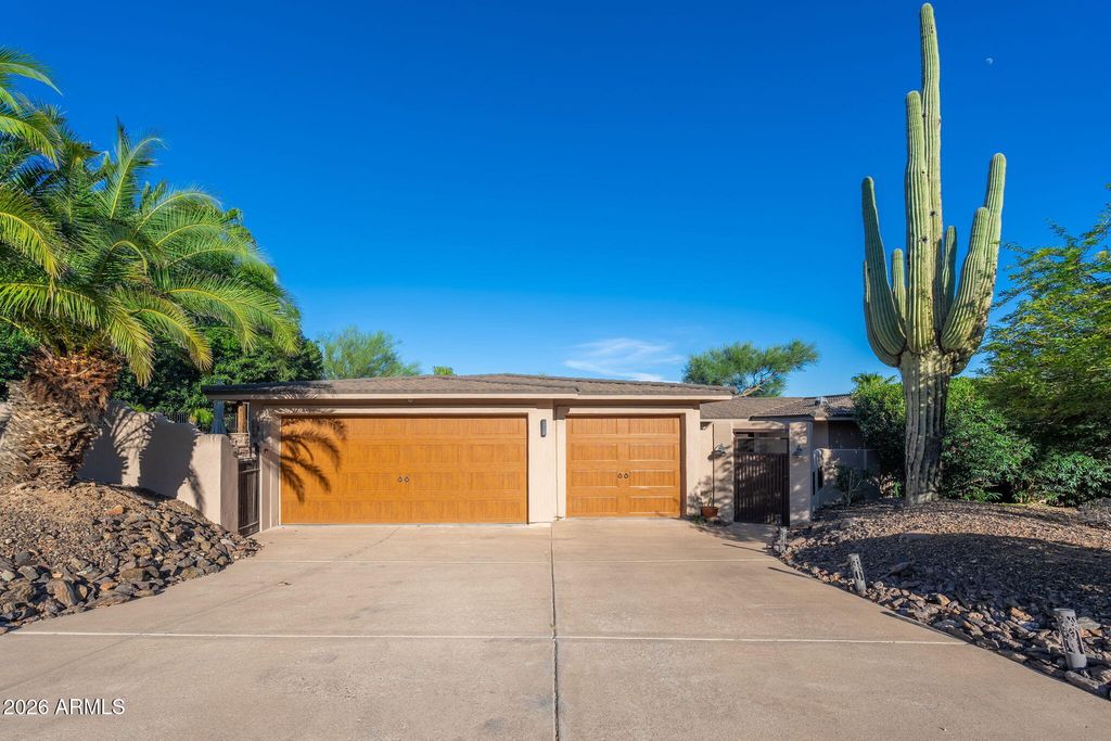 12243 N TWIN DEER Run, Fountain Hills, AZ 85268