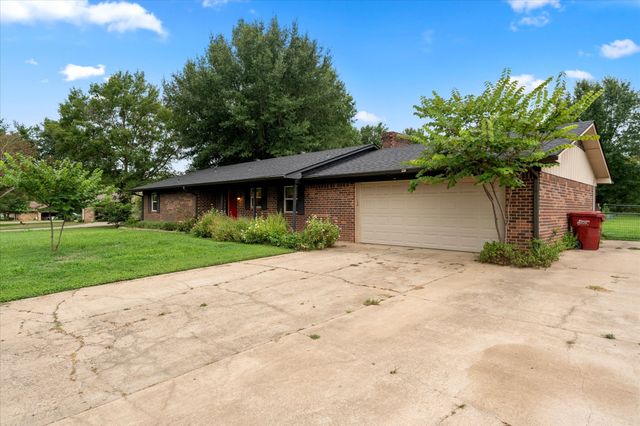 524 Park Lane, Mount Vernon, TX 75457