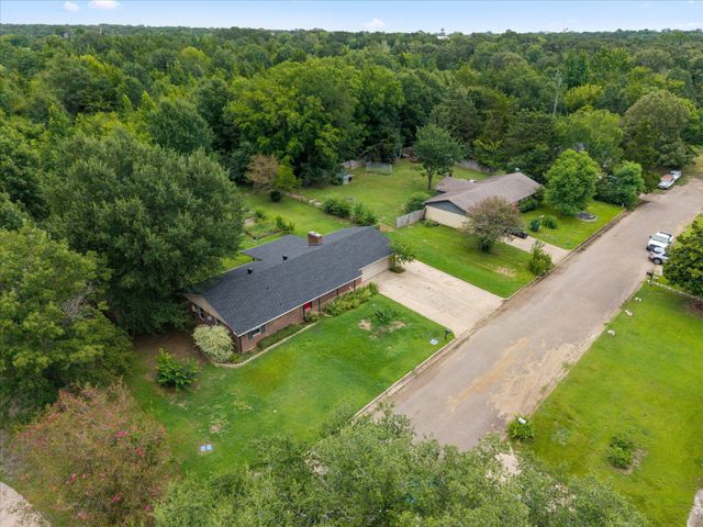 524 Park Lane, Mount Vernon, TX 75457