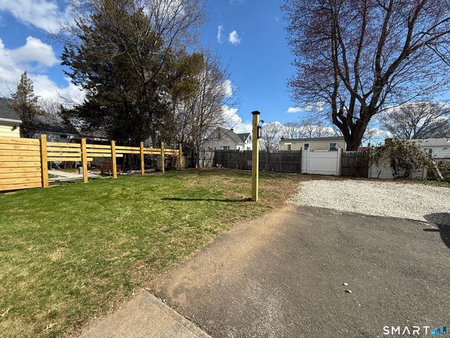 3 Edgewood Street, Norwalk, CT 06854