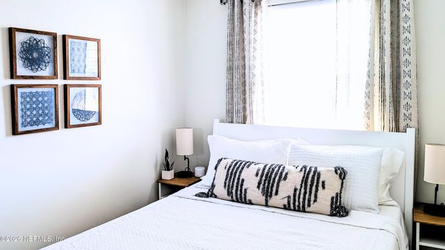 130 10TH Avenue N 1-8, Jacksonville Beach, FL 32250