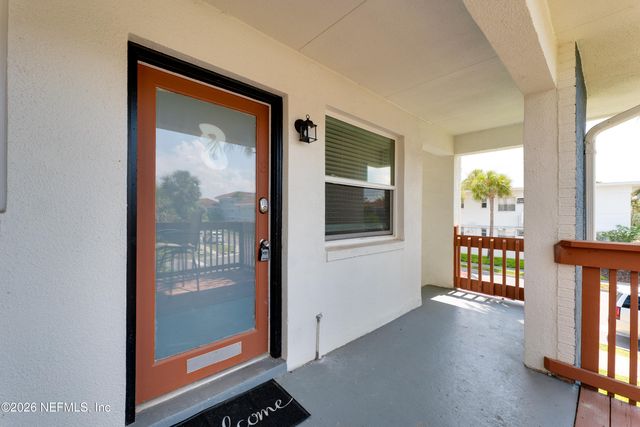 130 10TH Avenue N 1-8, Jacksonville Beach, FL 32250