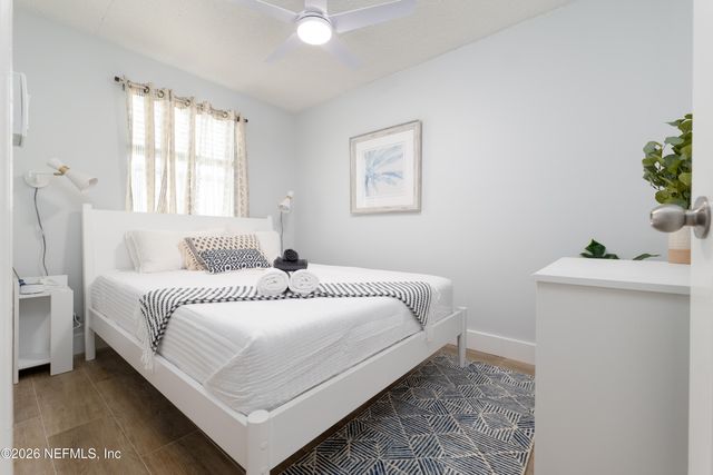 130 10TH Avenue N 1-8, Jacksonville Beach, FL 32250