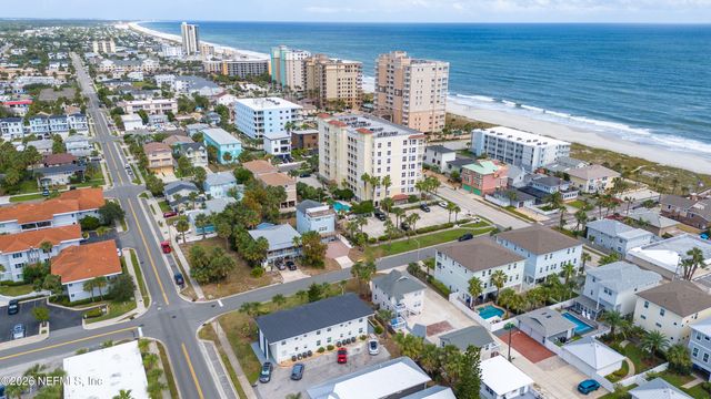 130 10TH Avenue N 1-8, Jacksonville Beach, FL 32250