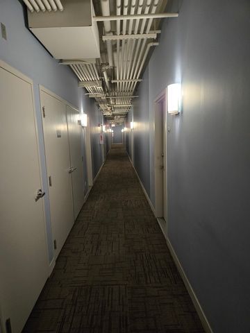 811 W 15th Place 703, Chicago, IL 60608