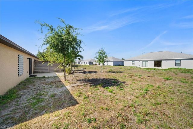 2820 SW 7th PL, Cape Coral, FL 33914