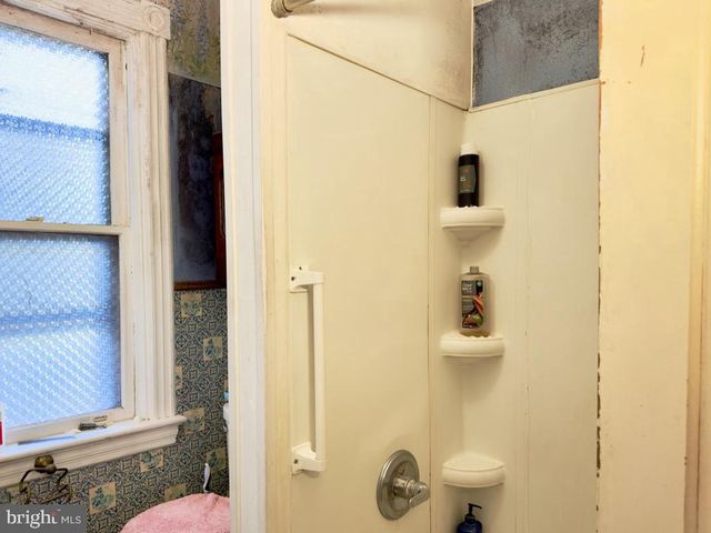 911 E KING ST, Lancaster, PA 17602