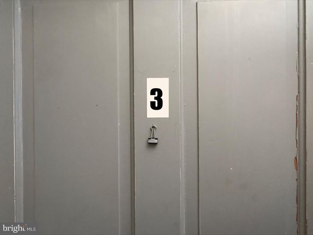 911 E KING ST, Lancaster, PA 17602