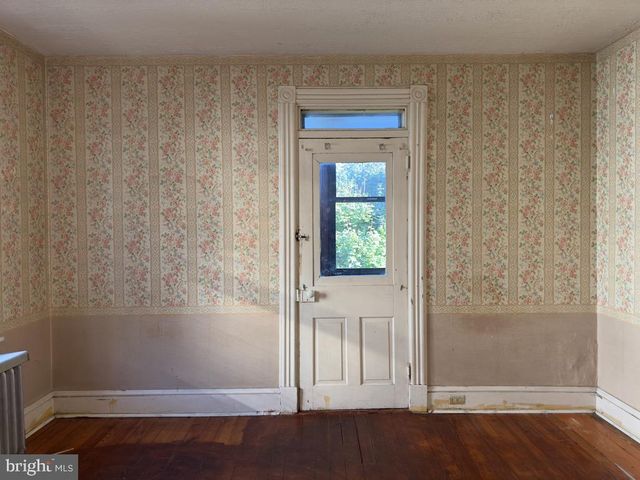 911 E KING ST, Lancaster, PA 17602