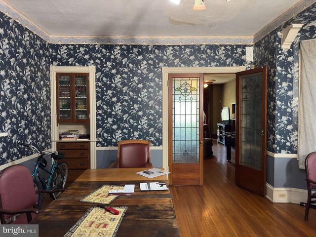 911 E KING ST, Lancaster, PA 17602