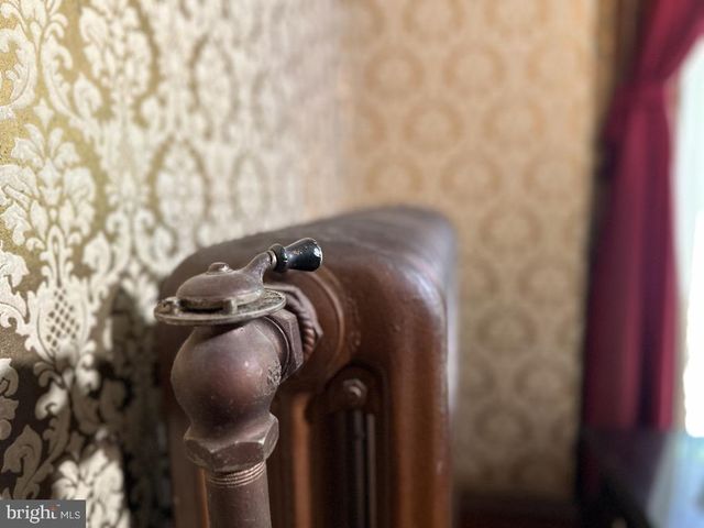 911 E KING ST, Lancaster, PA 17602