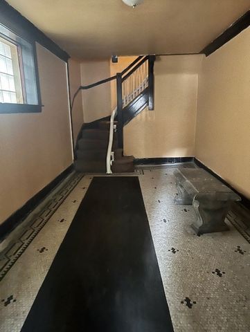 8116 S Ingleside Avenue 1, Chicago, IL 60619