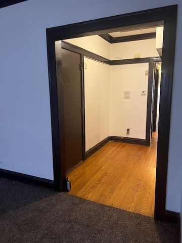 8116 S Ingleside Avenue 1, Chicago, IL 60619