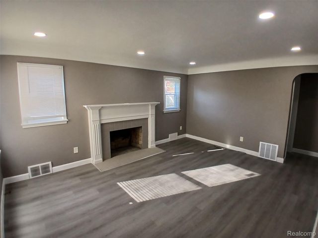 388 Eastlawn Street, Detroit, MI 48215