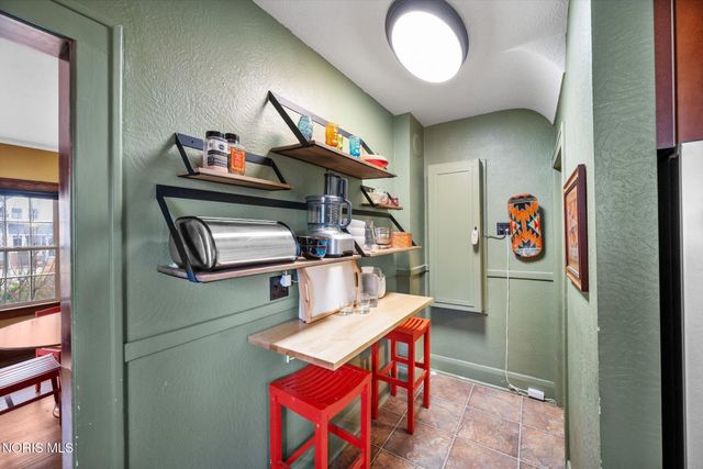 1732 Wildwood Road, Toledo, OH 43614