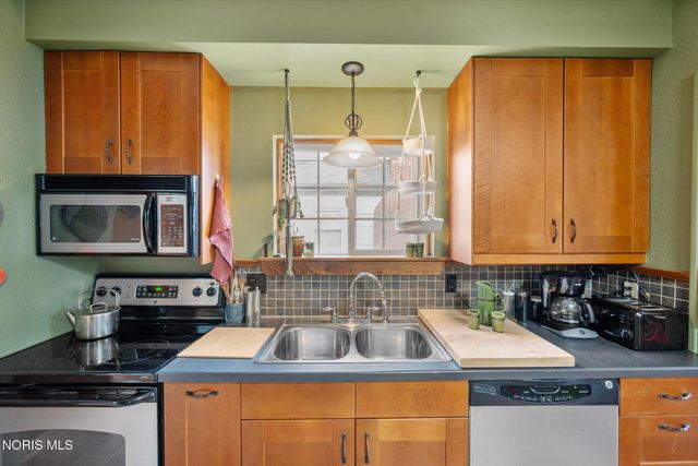 1732 Wildwood Road, Toledo, OH 43614