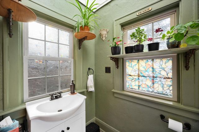 1732 Wildwood Road, Toledo, OH 43614