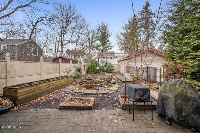 1732 Wildwood Road, Toledo, OH 43614