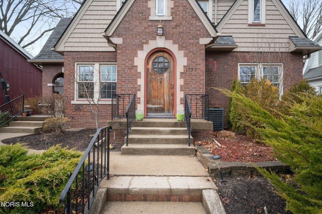 1732 Wildwood Road, Toledo, OH 43614