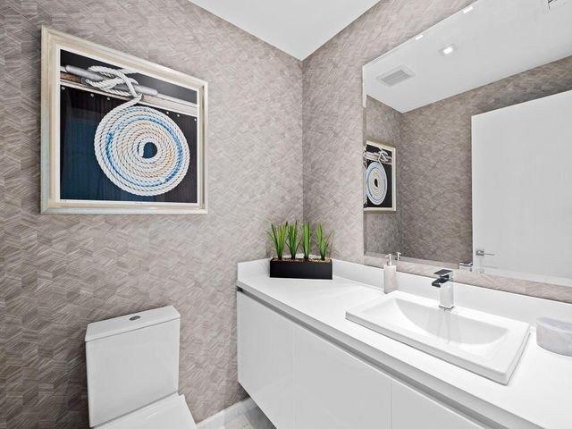 701 N Fort Lauderdale Beach Boulevard 605, Fort Lauderdale, FL 33304