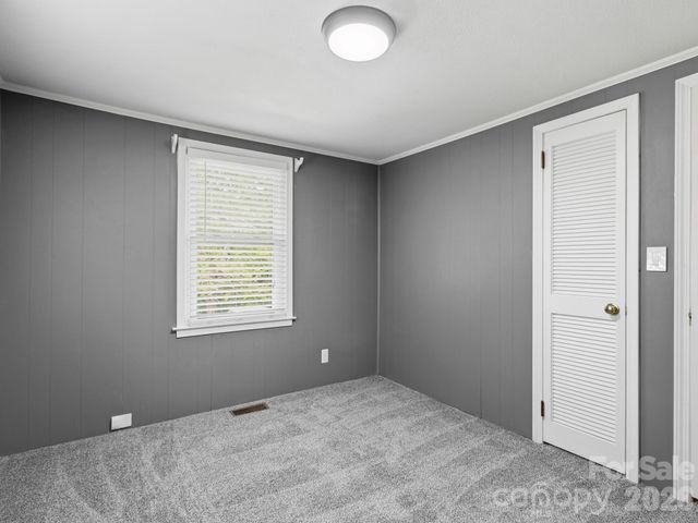 407 Hall Street, Hendersonville, NC 28739