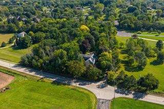 W330S7098 County Road E, Mukwonago, WI 53149