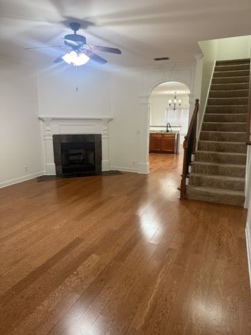 2136 Cason Ln, Murfreesboro, TN 37128