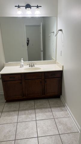 2136 Cason Ln, Murfreesboro, TN 37128