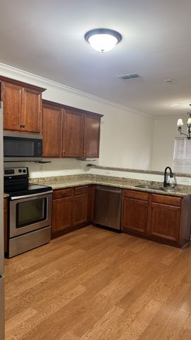 2136 Cason Ln, Murfreesboro, TN 37128